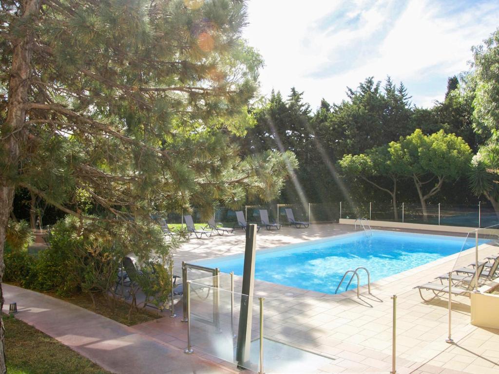 Ibis Toulon La Seyne Sur Mer Exterior foto